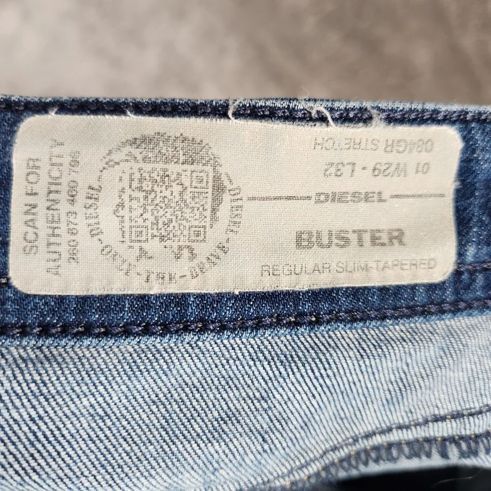 Diesel Buster 084GR Stretch Regular‎ Slim Tapered Blue Wash Denim Jeans